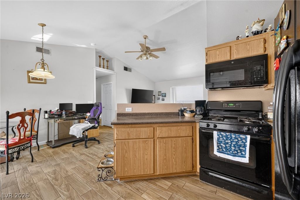 4614 Little Finch Lane, Las Vegas, NV 89115 — photo 3