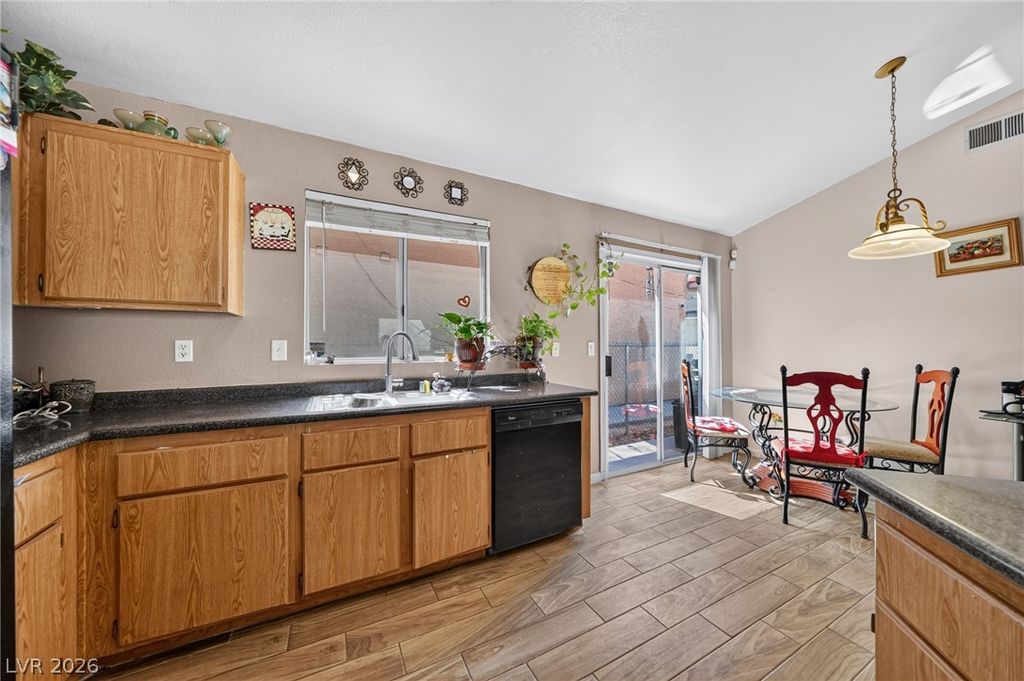 4614 Little Finch Lane, Las Vegas, NV 89115 — photo 5