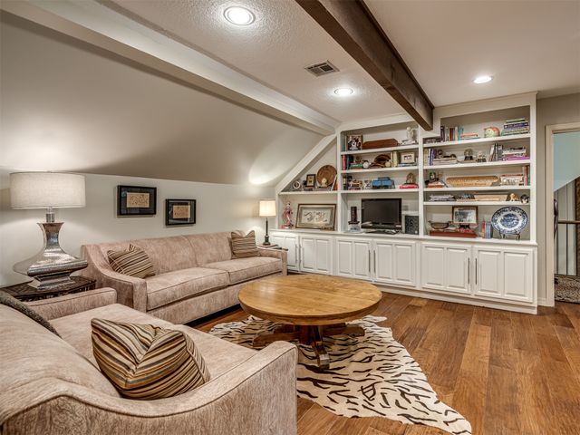 9411 S Gary Avenue, Tulsa, OK 74137