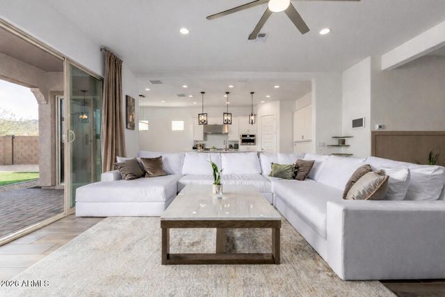 9709 S 41ST Lane, Laveen, AZ 85339