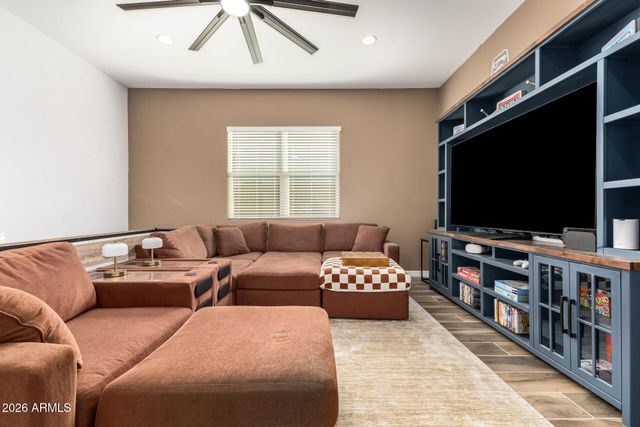 9709 S 41ST Lane, Laveen, AZ 85339