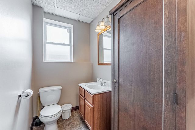 5543 W Diversey Avenue, Chicago, IL 60639