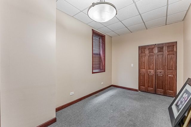 5543 W Diversey Avenue, Chicago, IL 60639