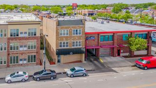 5543 W Diversey Avenue, Chicago, IL 60639