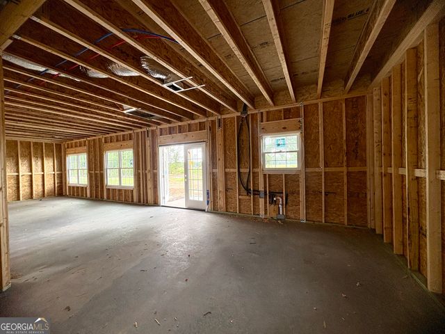 74 Bluegill Lane NE, Ludowici, GA 31316