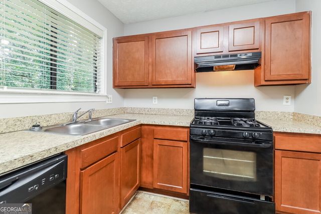 5251 Mainstreet Park Drive, Stone Mountain, GA 30088