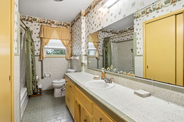 10924 Rials Branch Rd, Bon Aqua, TN 37025