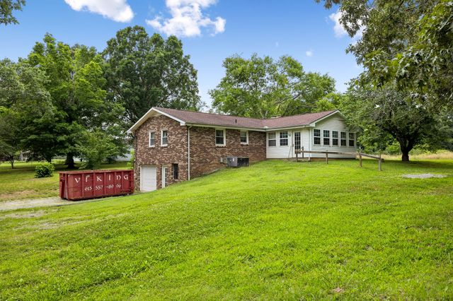 10924 Rials Branch Rd, Bon Aqua, TN 37025