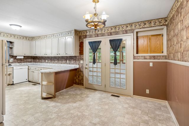 10924 Rials Branch Rd, Bon Aqua, TN 37025