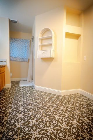 35385 John Albert Drive, Madera, CA 93636