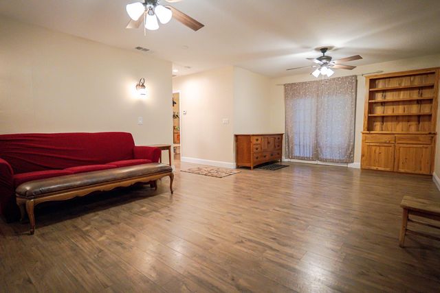 35385 John Albert Drive, Madera, CA 93636
