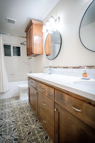 35385 John Albert Drive, Madera, CA 93636