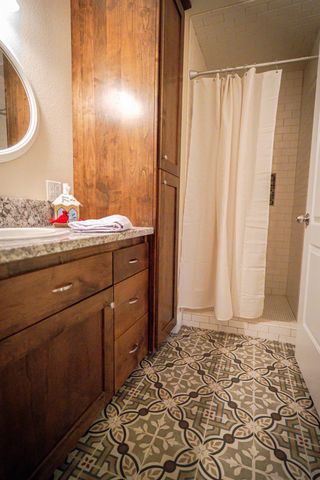 35385 John Albert Drive, Madera, CA 93636