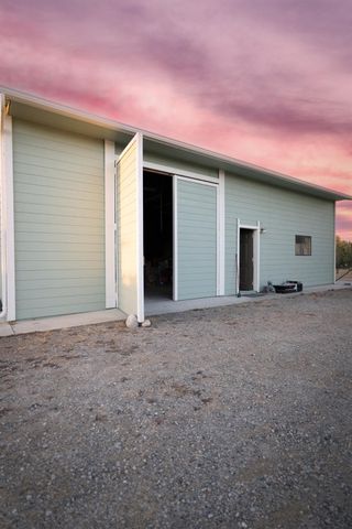 35385 John Albert Drive, Madera, CA 93636
