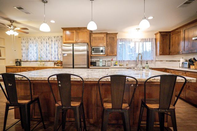 35385 John Albert Drive, Madera, CA 93636