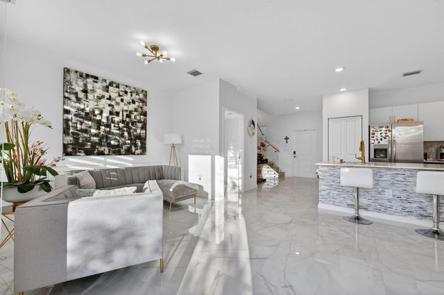 4668 NW 120th Way, Coral Springs, FL 33076