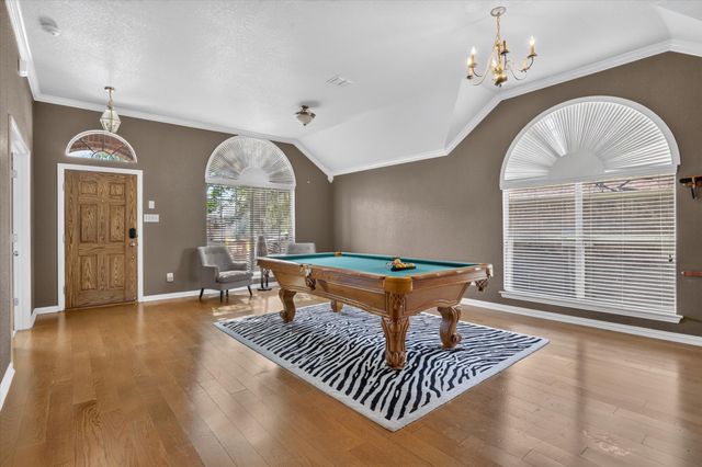 6829 Cheatham Drive, Watauga, TX 76148