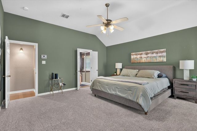 6829 Cheatham Drive, Watauga, TX 76148