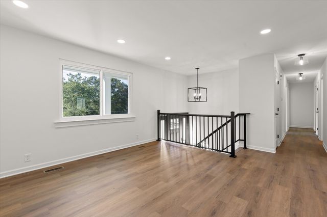 6905 Creeklands Lane, Hixson, TN 37343