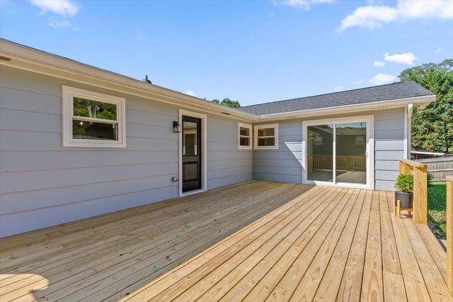 6905 Creeklands Lane, Hixson, TN 37343