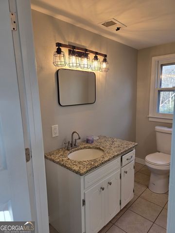 10 Archer Street, Toccoa, GA 30577