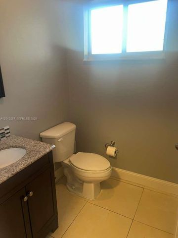 2825 SW 127th Way, Miramar, FL 33027