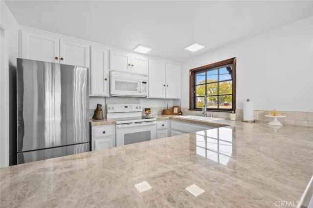 329 Aster, Laguna Beach, CA 92651