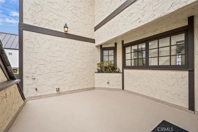 329 Aster, Laguna Beach, CA 92651