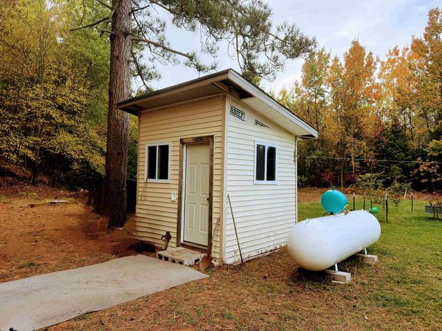 4273 N Dickerson Road, Manton, MI 49663