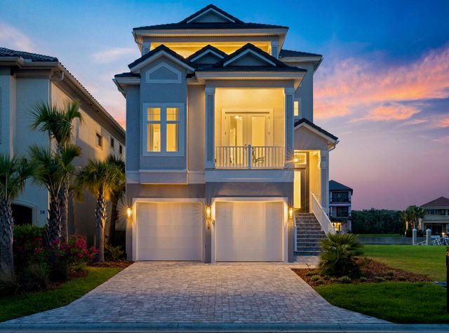 18 Spinaker Circle, Palm Coast, FL 32137