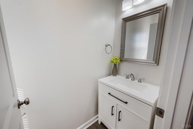 1704 Bedford Avenue, Lynchburg, VA 24504