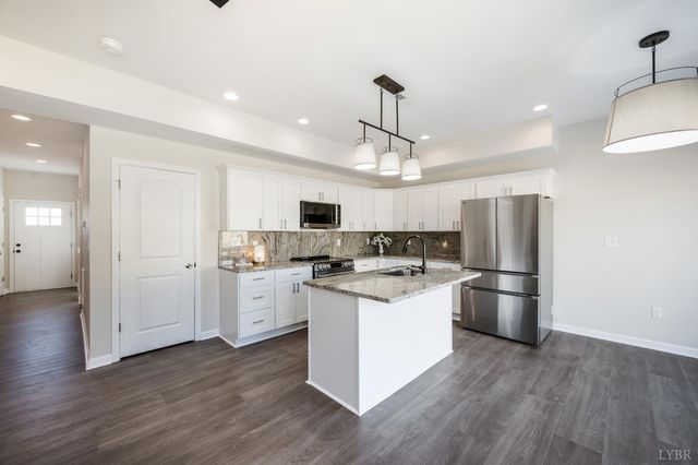 1704 Bedford Avenue, Lynchburg, VA 24504