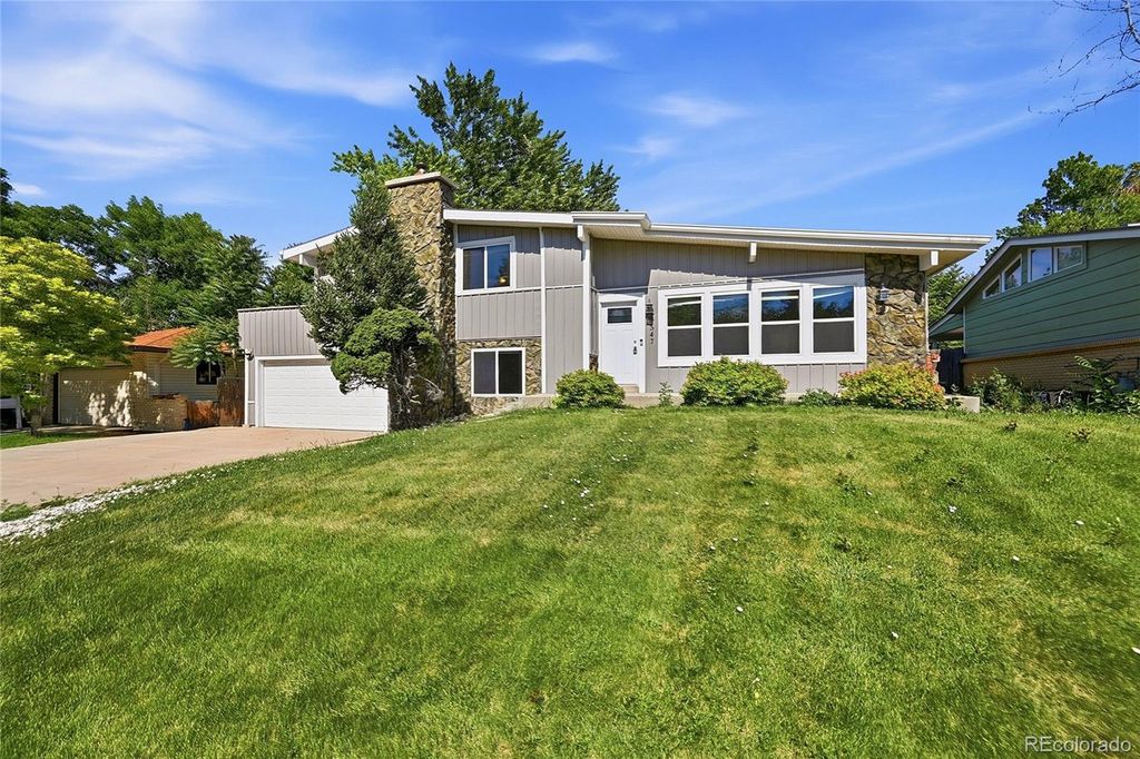 9547 W Kentucky Drive, Lakewood, CO 80226