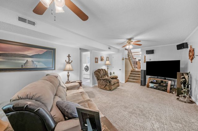 141 Bluegrass Pkwy, Lebanon, TN 37090
