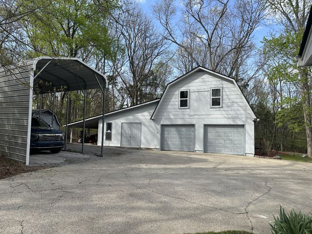 141 Bluegrass Pkwy, Lebanon, TN 37090