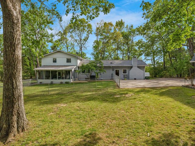 141 Bluegrass Pkwy, Lebanon, TN 37090