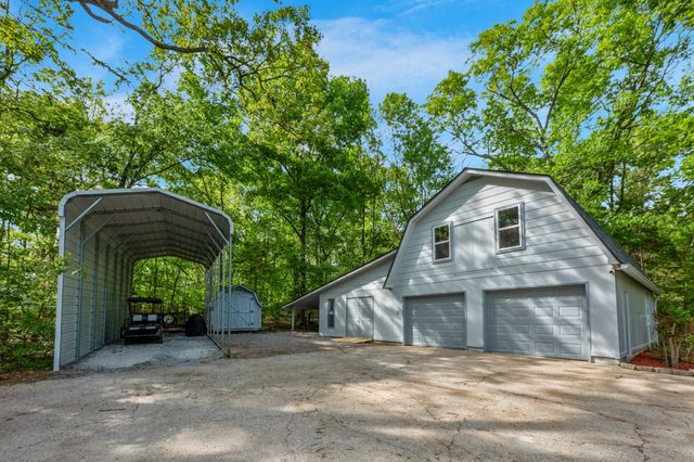 141 Bluegrass Pkwy, Lebanon, TN 37090