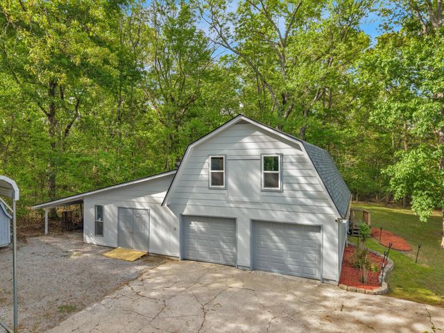 141 Bluegrass Pkwy, Lebanon, TN 37090