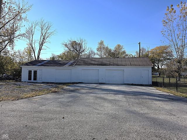 5755 E State Road 144, Mooresville, IN 46158