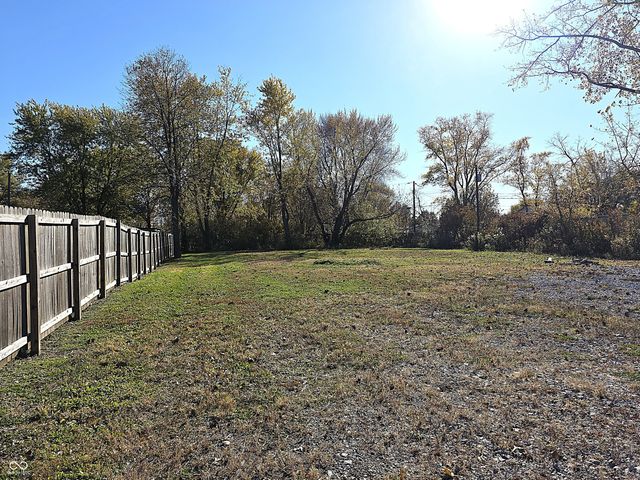 5755 E State Road 144, Mooresville, IN 46158