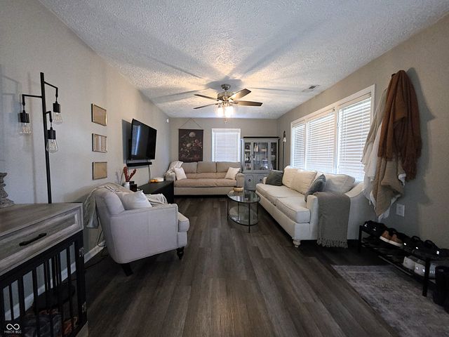 5755 E State Road 144, Mooresville, IN 46158