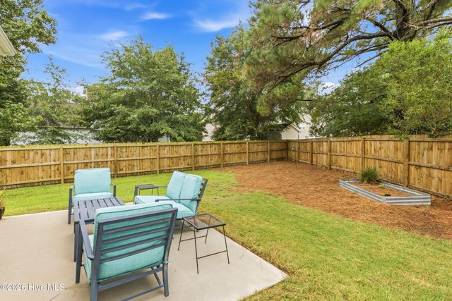 3642 Old Titanium Court, Wilmington, NC 28412