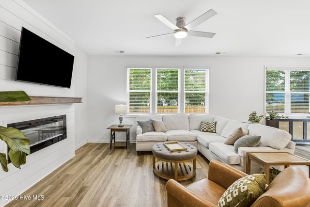 3642 Old Titanium Court, Wilmington, NC 28412