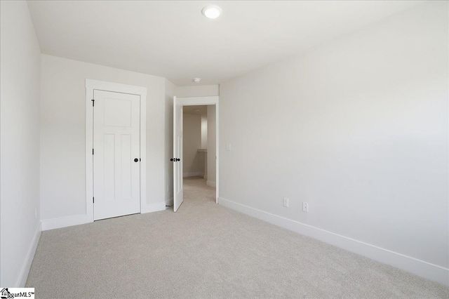 12 Shoemaker Road, Greenville, SC 29617