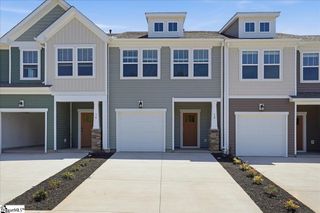 12 Shoemaker Road, Greenville, SC 29617