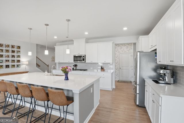 195 Carmichael Drive, Canton, GA 30115