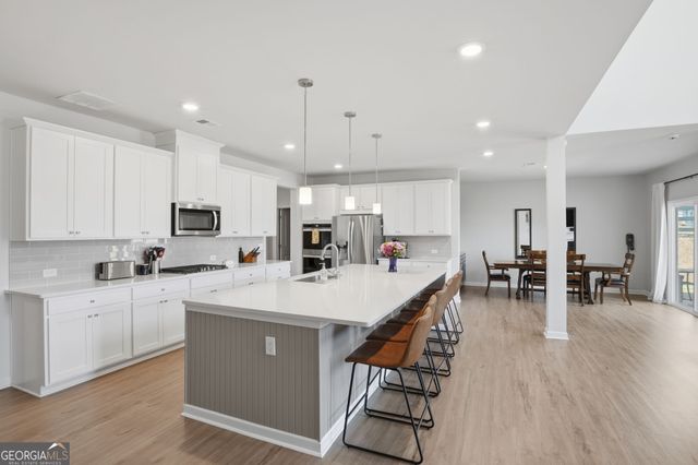 195 Carmichael Drive, Canton, GA 30115