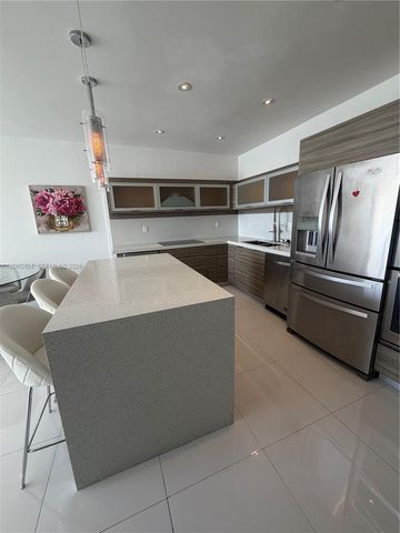 19390 Collins Avenue PH6, Sunny Isles Beach, FL 33160
