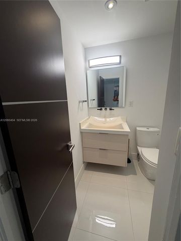 19390 Collins Avenue PH6, Sunny Isles Beach, FL 33160