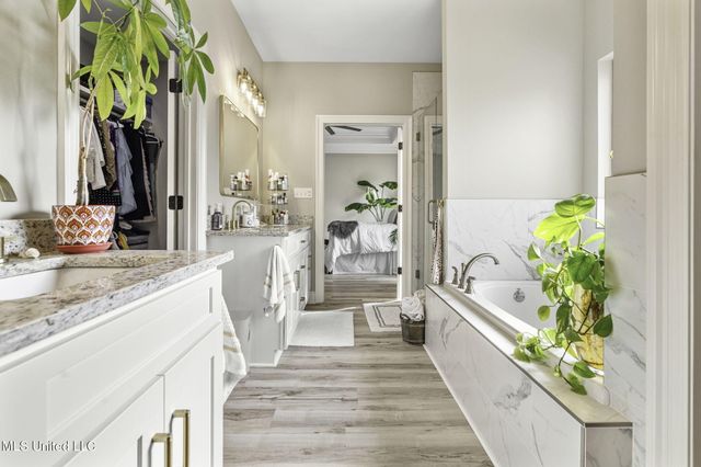 27 Forrest View Drive, Carriere, MS 39426